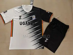 Fans Version Uganda Cranes
