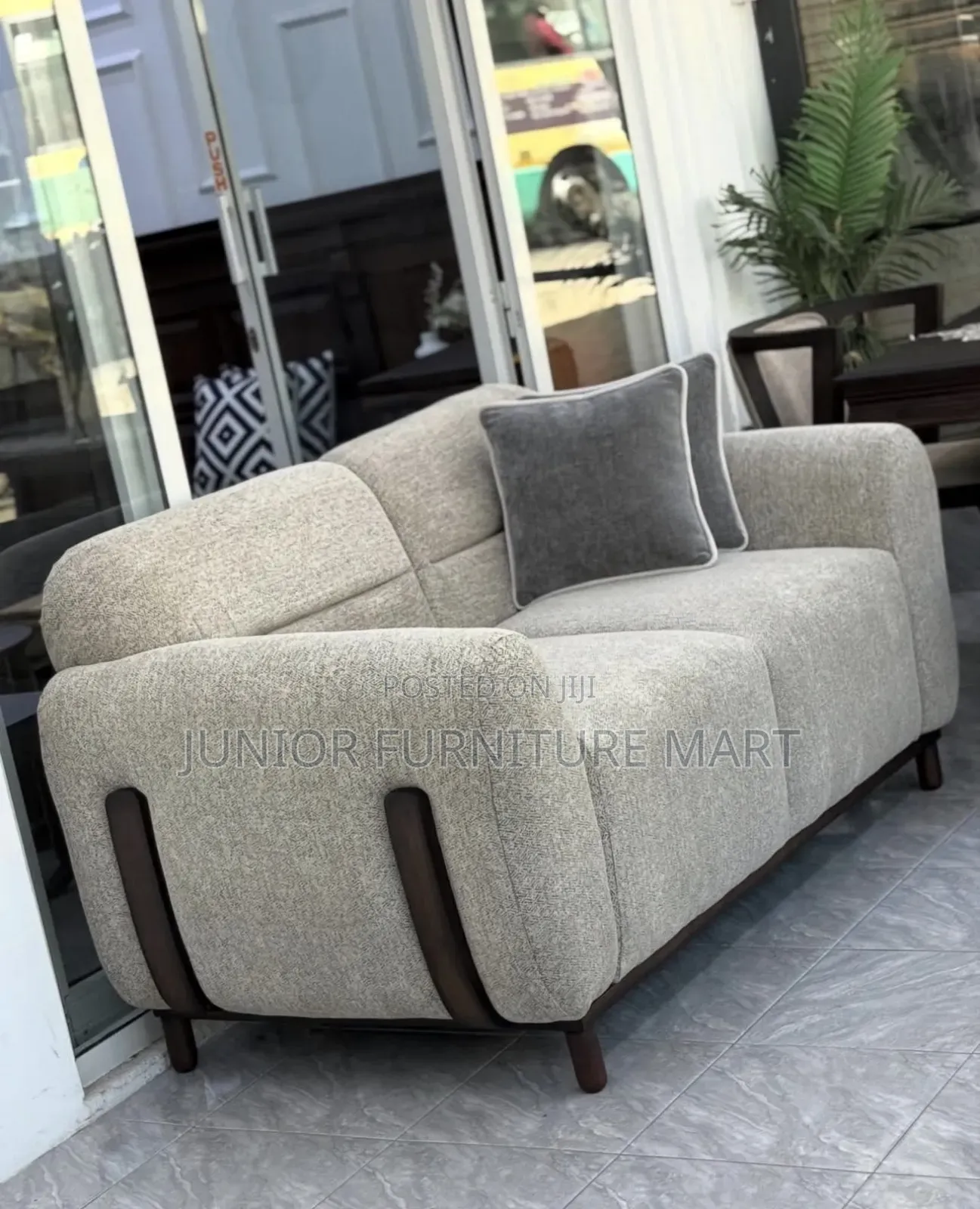 Trending Sofa Set