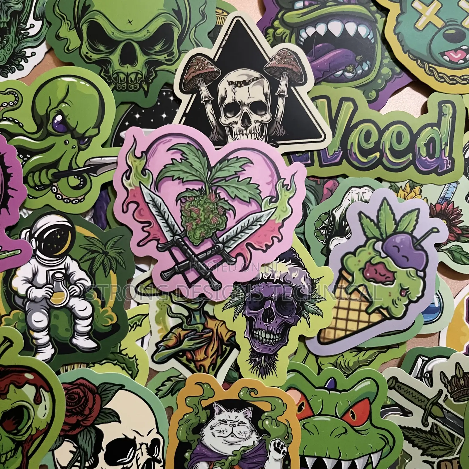 Green Skull Graphic Stickers for Laptops/ Tablets / iPad Covers