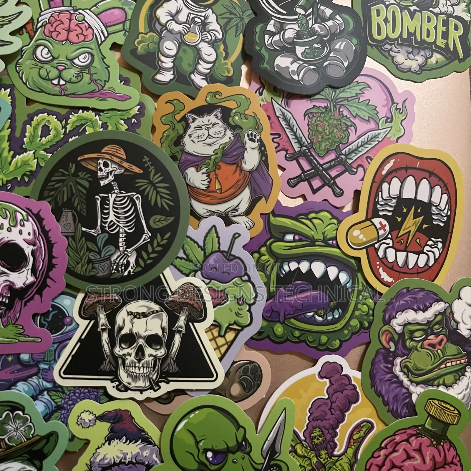 Green Skull Graphic Stickers for Laptops/ Tablets / iPad Covers