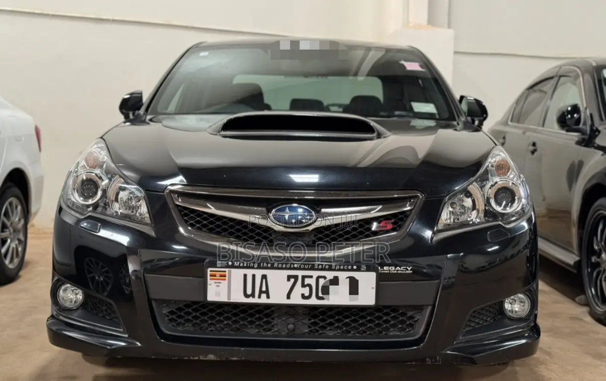 Subaru Legacy 2.5i Premium 2011 Black