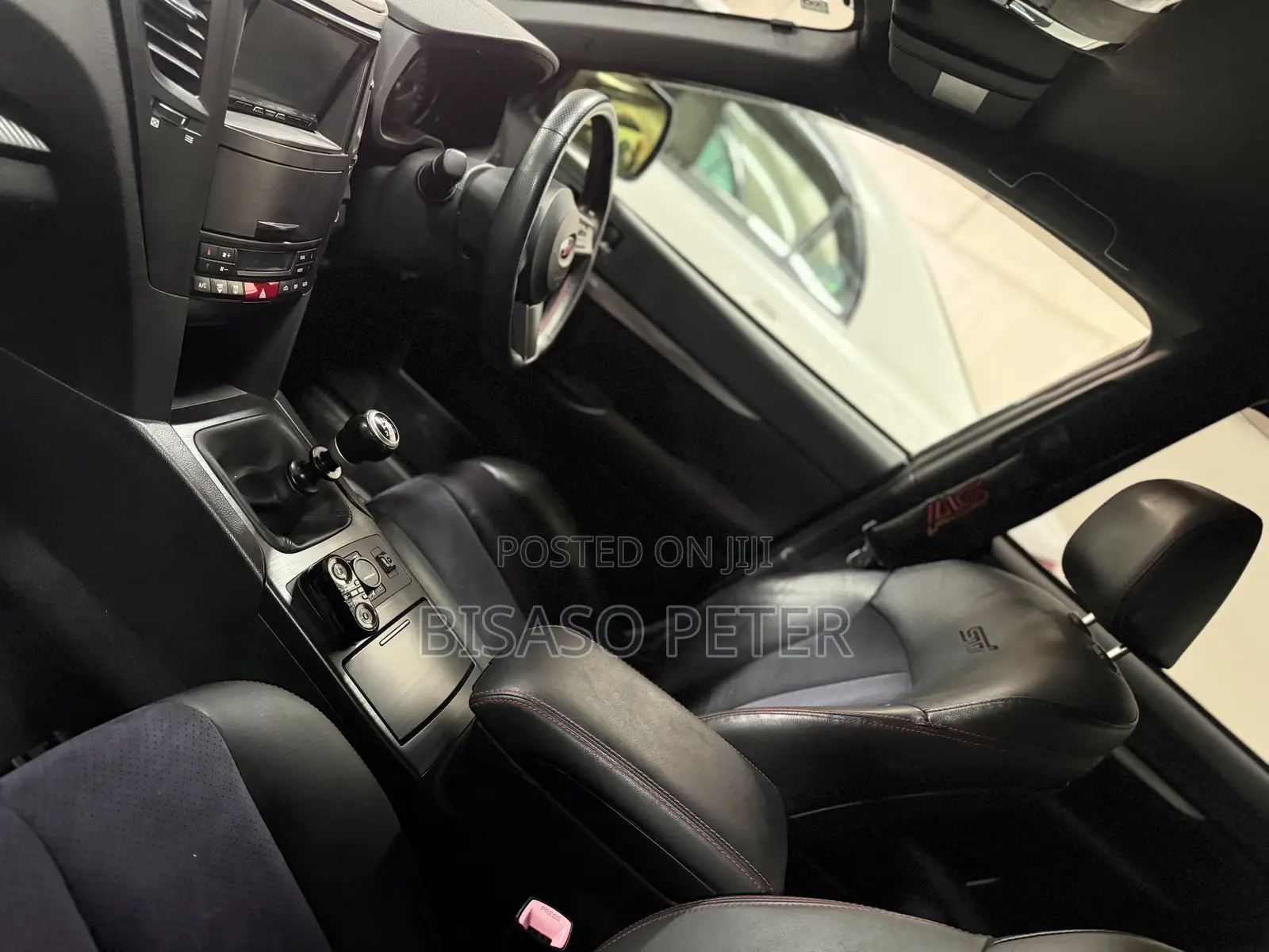Subaru Legacy 2.5i Premium 2011 Black