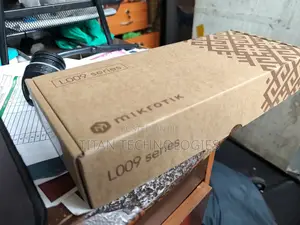 Mikrotik L009uigs-2haxd-in Router Switch