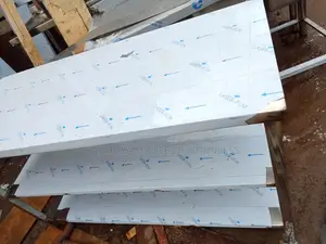 Working Top With 3 Slive