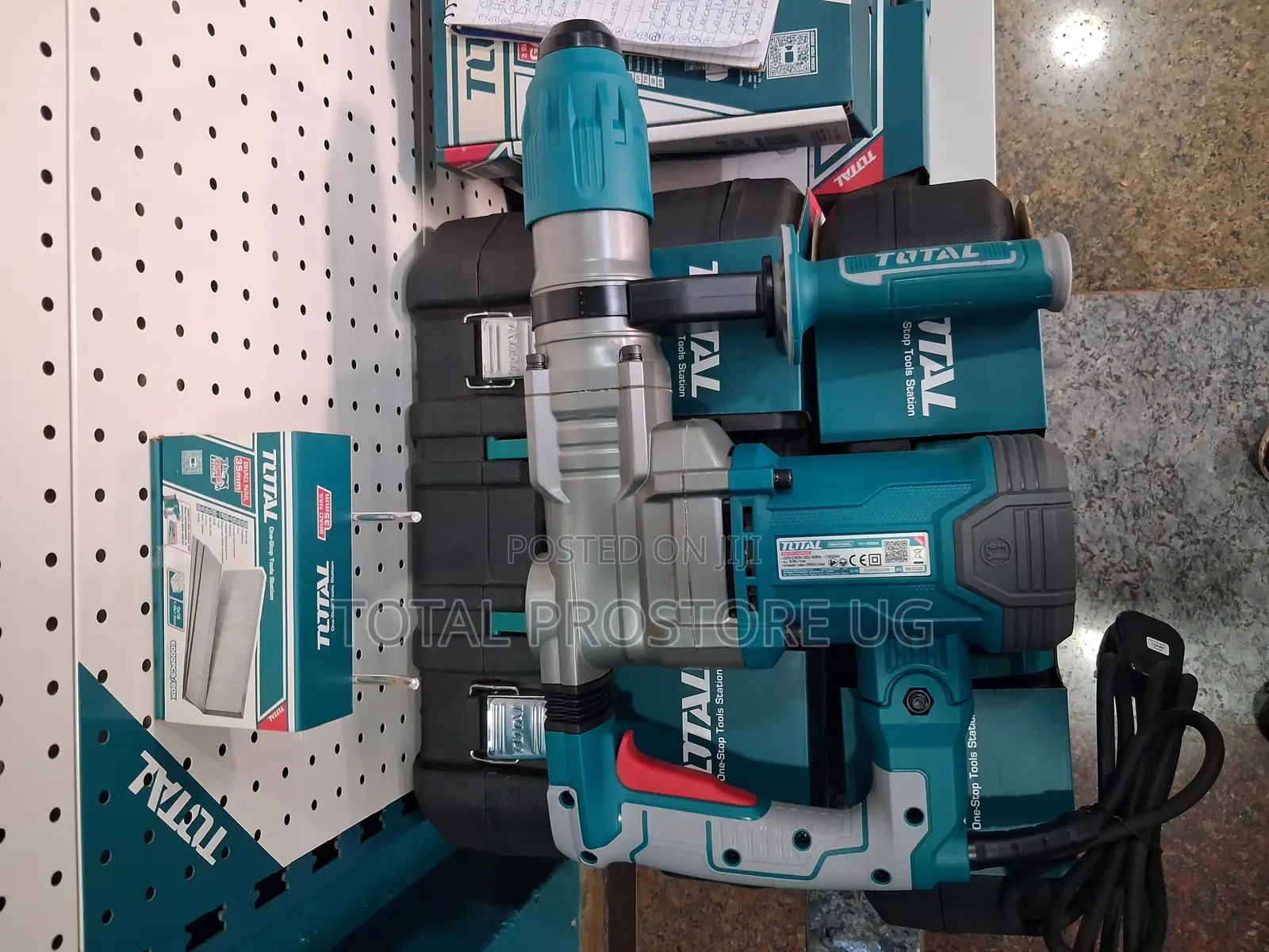 Rotary Hammer 1600w 40mm.