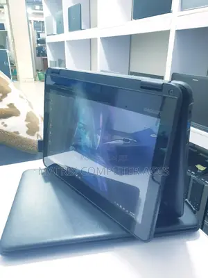 Laptop Lenovo 300e 4GB Intel Pentium SSD 128GB
