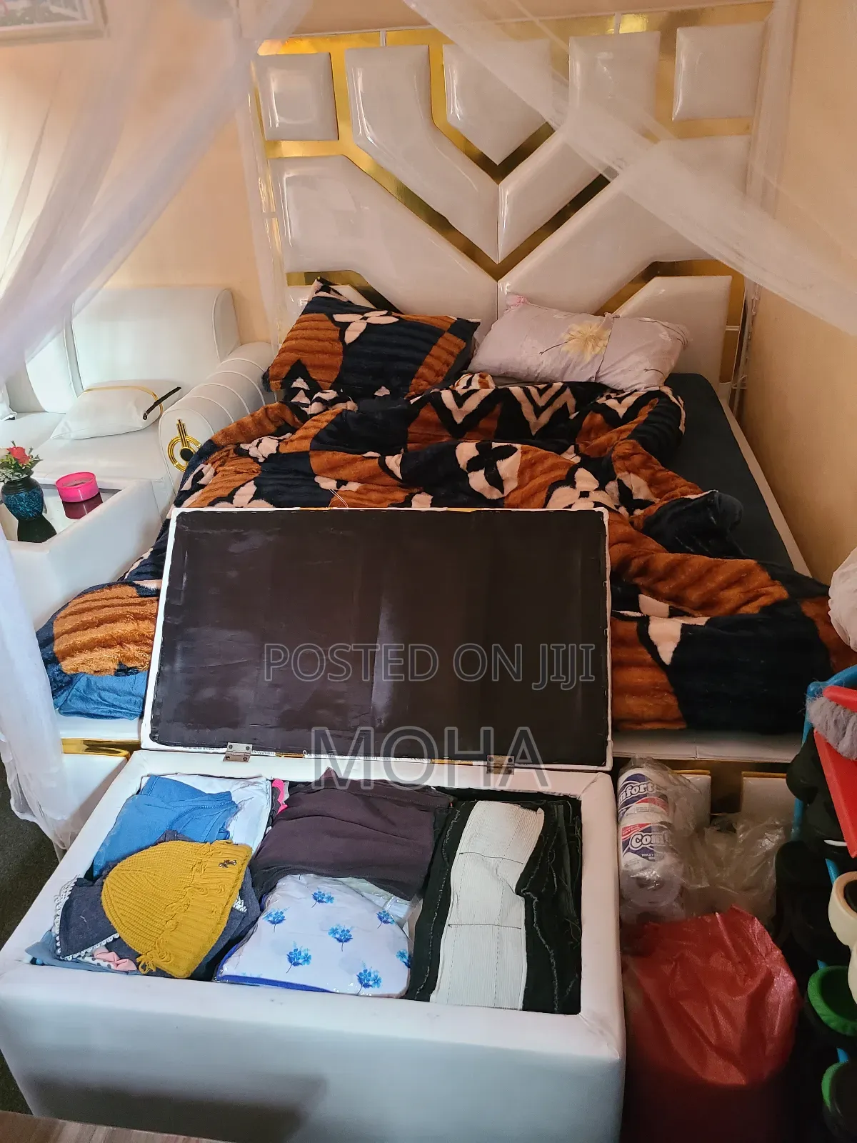New Furniture for Sale King's Bed 5by6 With Automan and Lsofa,Table