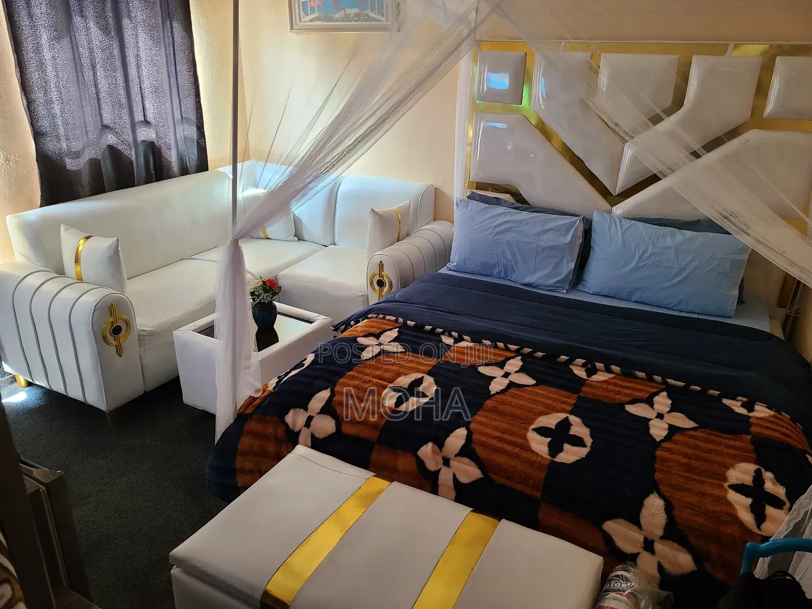 New Furniture for Sale King's Bed 5by6 With Automan and Lsofa,Table