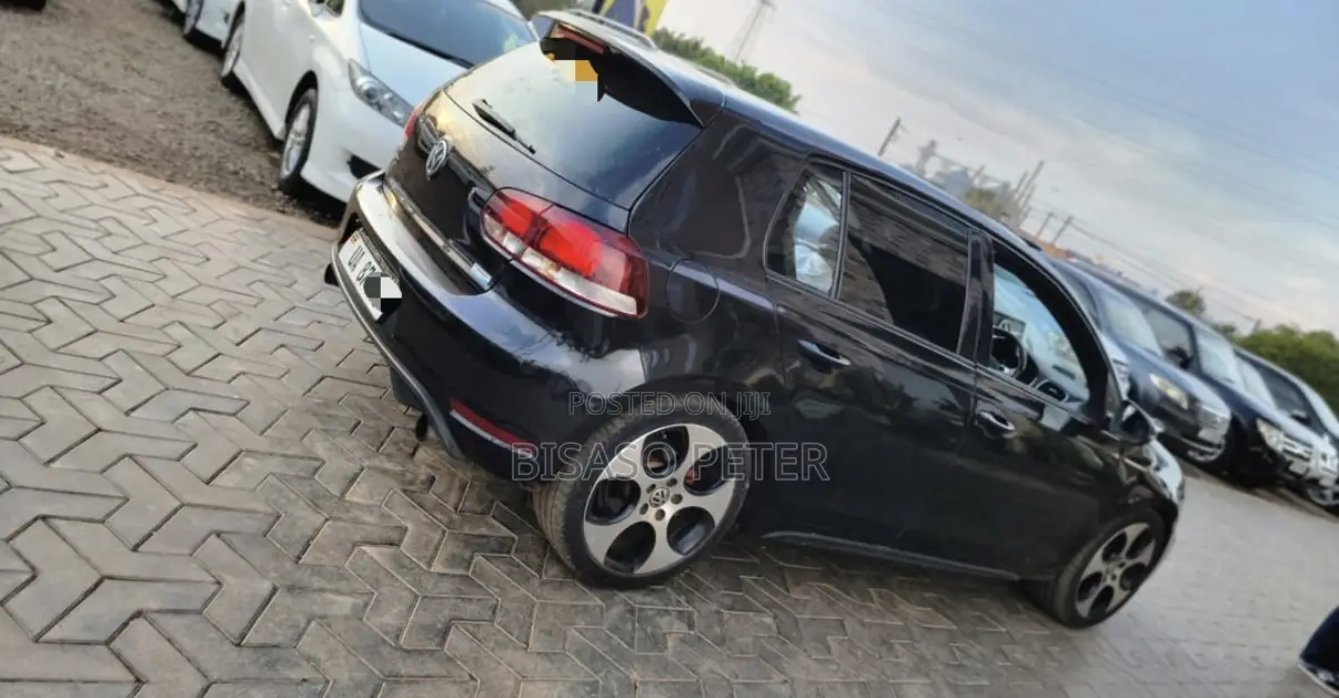 Volkswagen Golf GTI 2011 Black