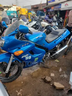 Kawasaki Ninja ZX6R 2017 Blue