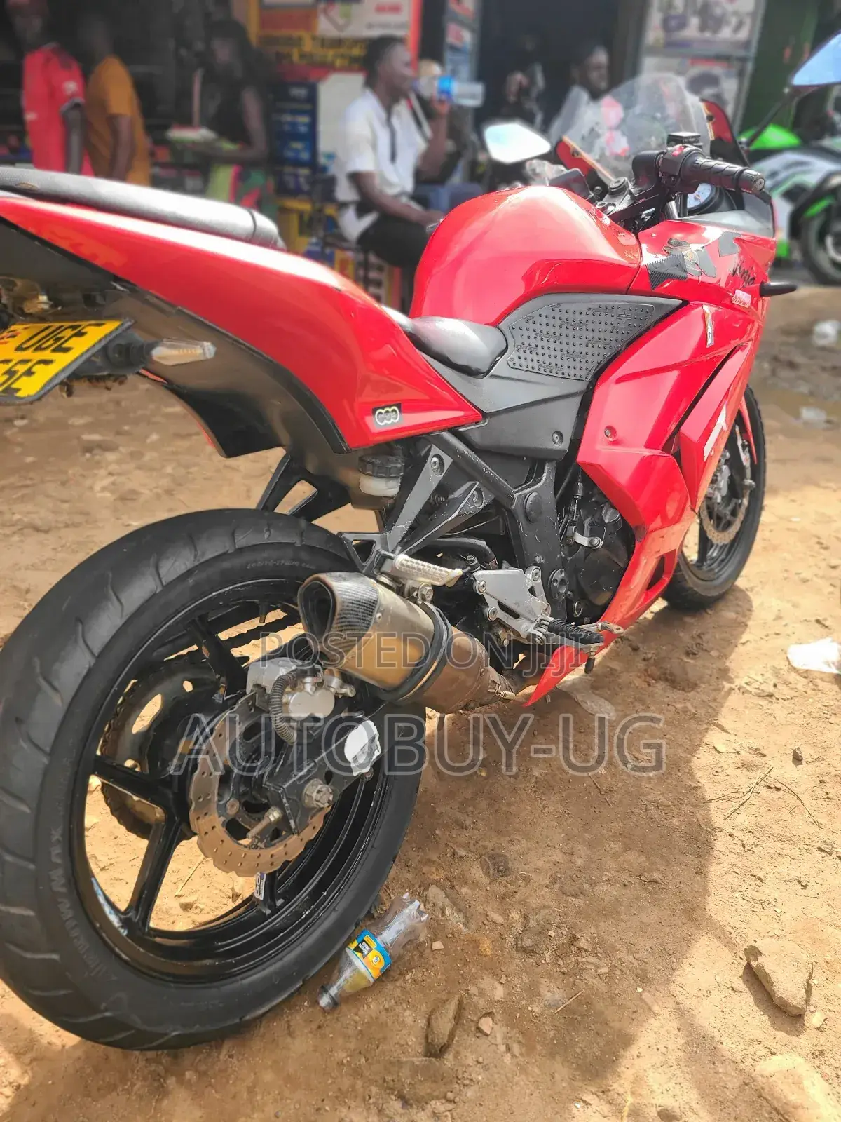 Kawasaki Ninja 300 2020 Red