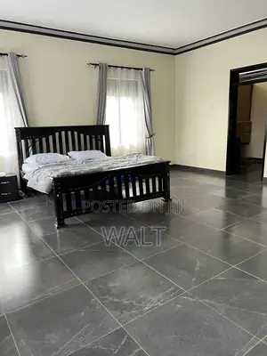 Furnished 9bdrm House in Mbalwa, Central Division for rent