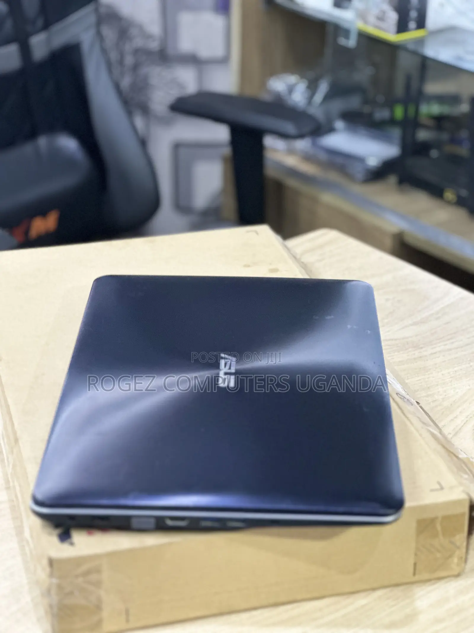 New Laptop Asus ASUSPRO P2440UQ 8GB Intel Core I5 HDD 1T