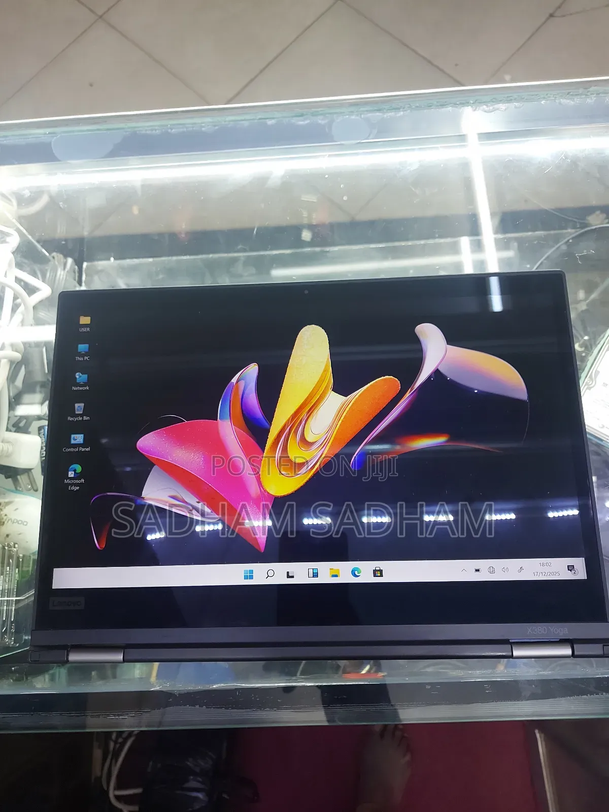 Laptop Lenovo ThinkPad X380 Yoga 8GB Intel Core I5 SSHD (Hybrid) 256GB