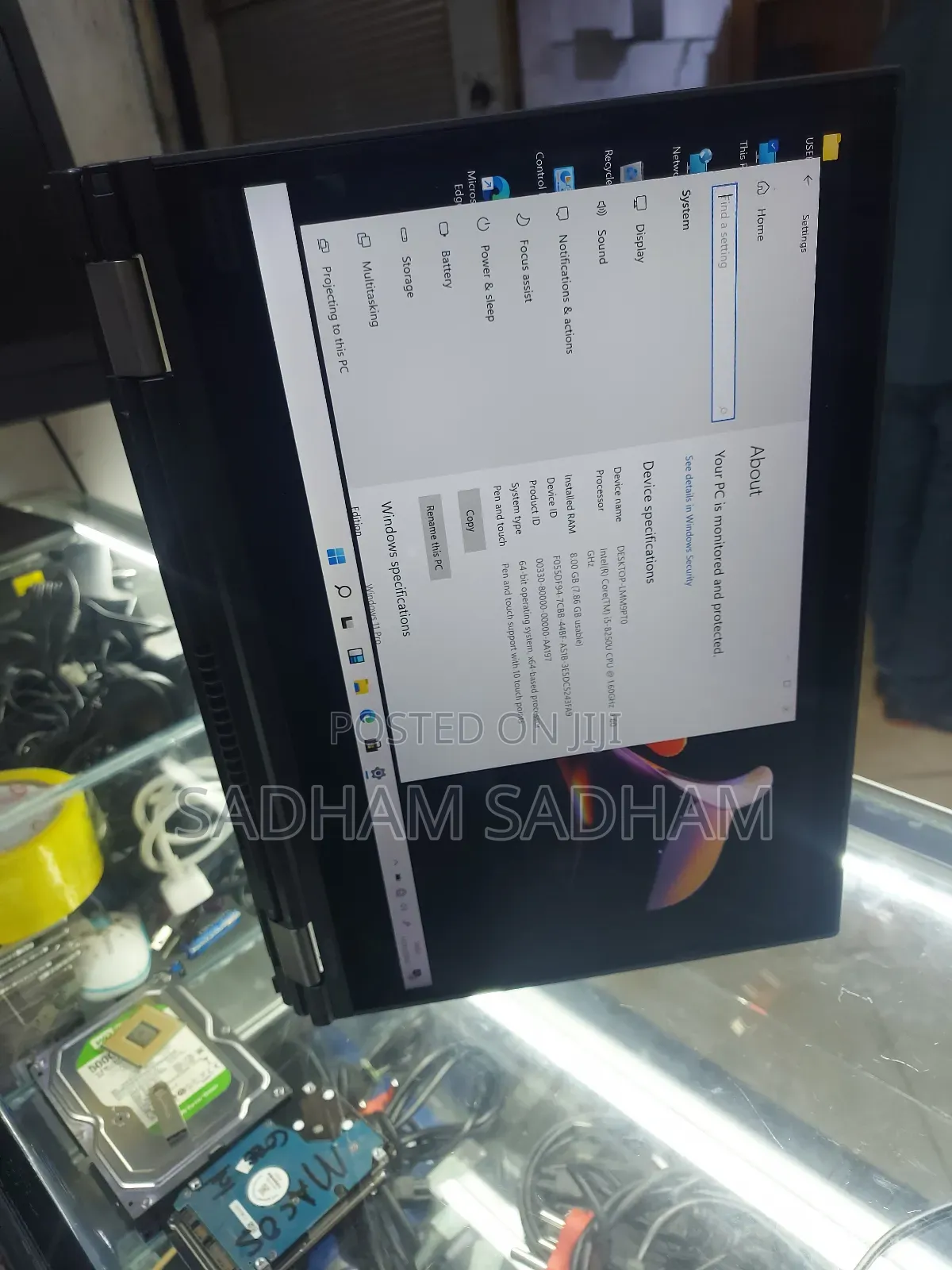 Laptop Lenovo ThinkPad X380 Yoga 8GB Intel Core I5 SSHD (Hybrid) 256GB