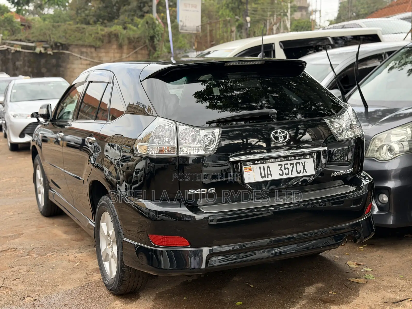 Toyota Harrier 2011 Black