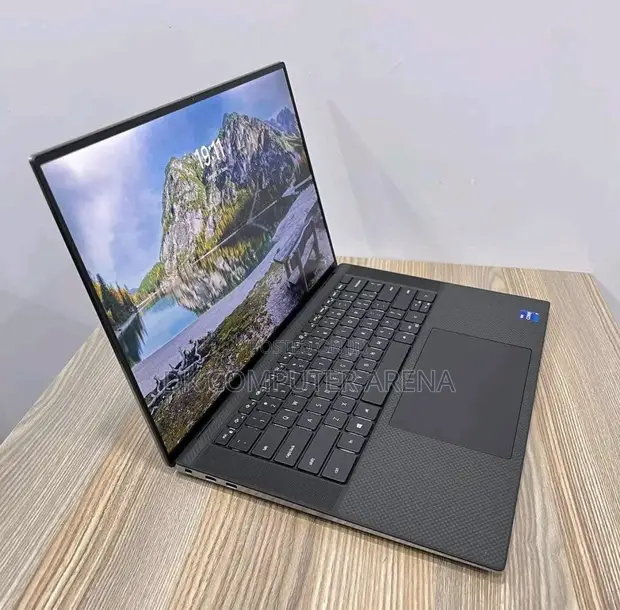 Laptop Dell Precision 5550 16GB Intel Core I7 HDD+SSD 512GB - DK