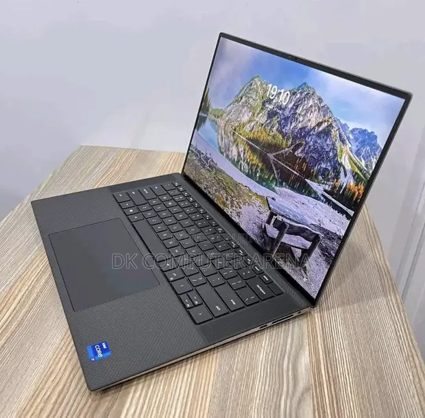 Laptop Dell Precision 5550 16GB Intel Core I7 HDD+SSD 512GB for