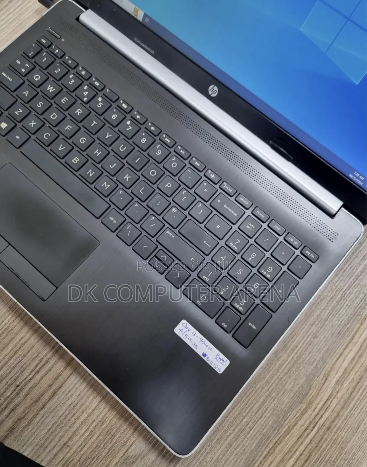 Laptop HP 15-F272wm 4GB Intel Core I3 HDD 320GB