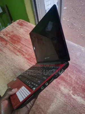 Laptop Packard Bell Dot 2GB Intel Core 2 Duo HDD 320GB