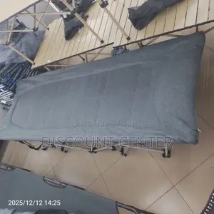 Massage Bed/Beach Bench Temporary Foldable Bed