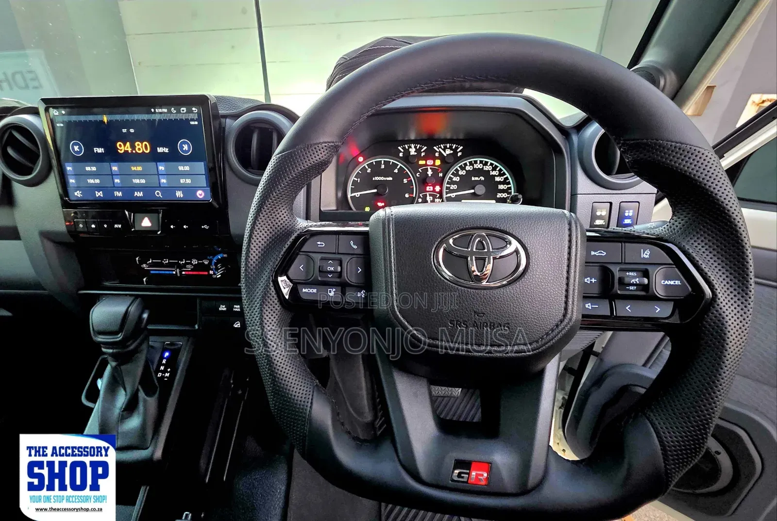 Gr Style Carbon Fiber Leather Steering Wheel for Toyota Land Cruiser