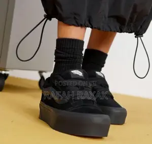 Original Triple Black Big Sole Vans Knu Skool Sneakers