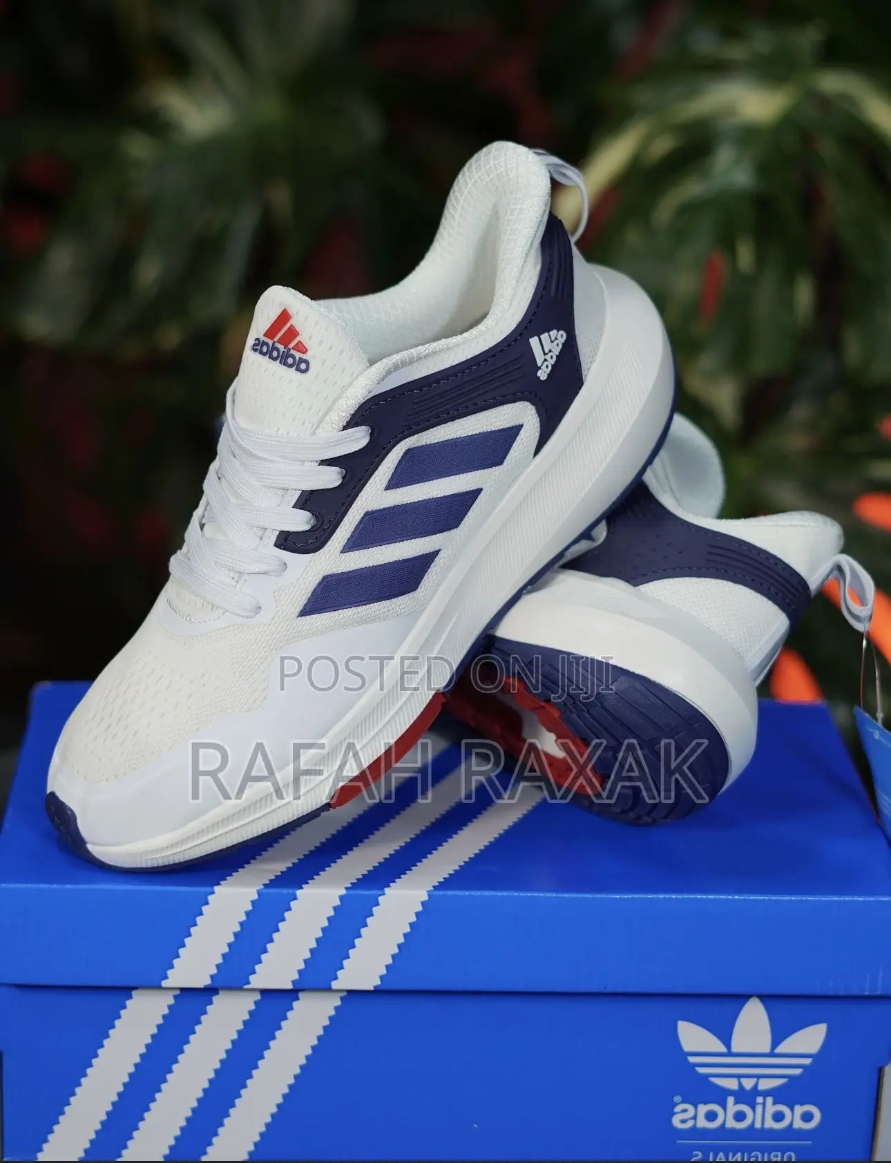 New Classic White/Blue Adidas Racer 25 Bounce Trainer Sneakers
