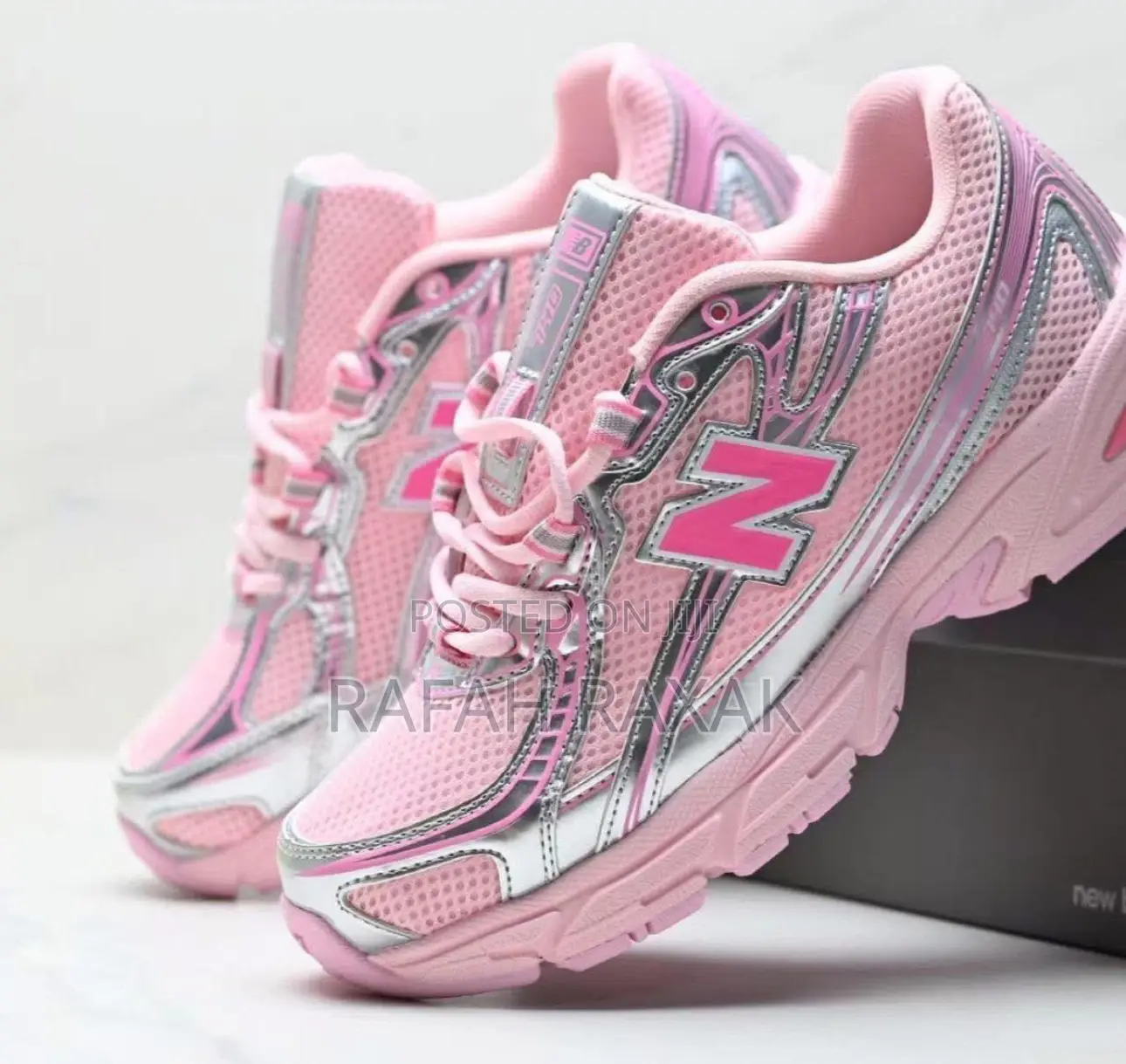 Original Women’S Pink New Balance 740 “Pink Vacation” Sneakers