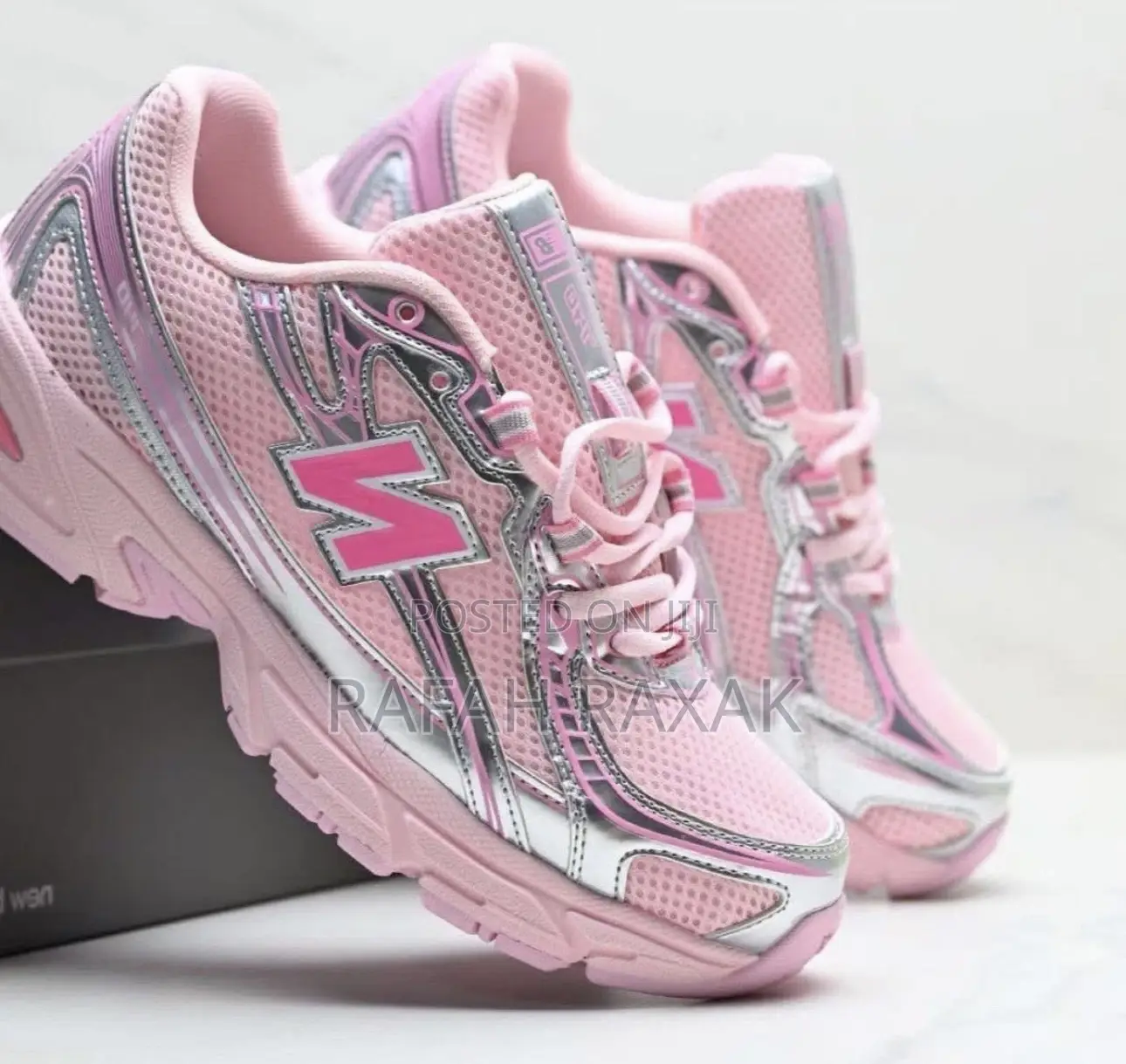 Original Women’S Pink New Balance 740 “Pink Vacation” Sneakers