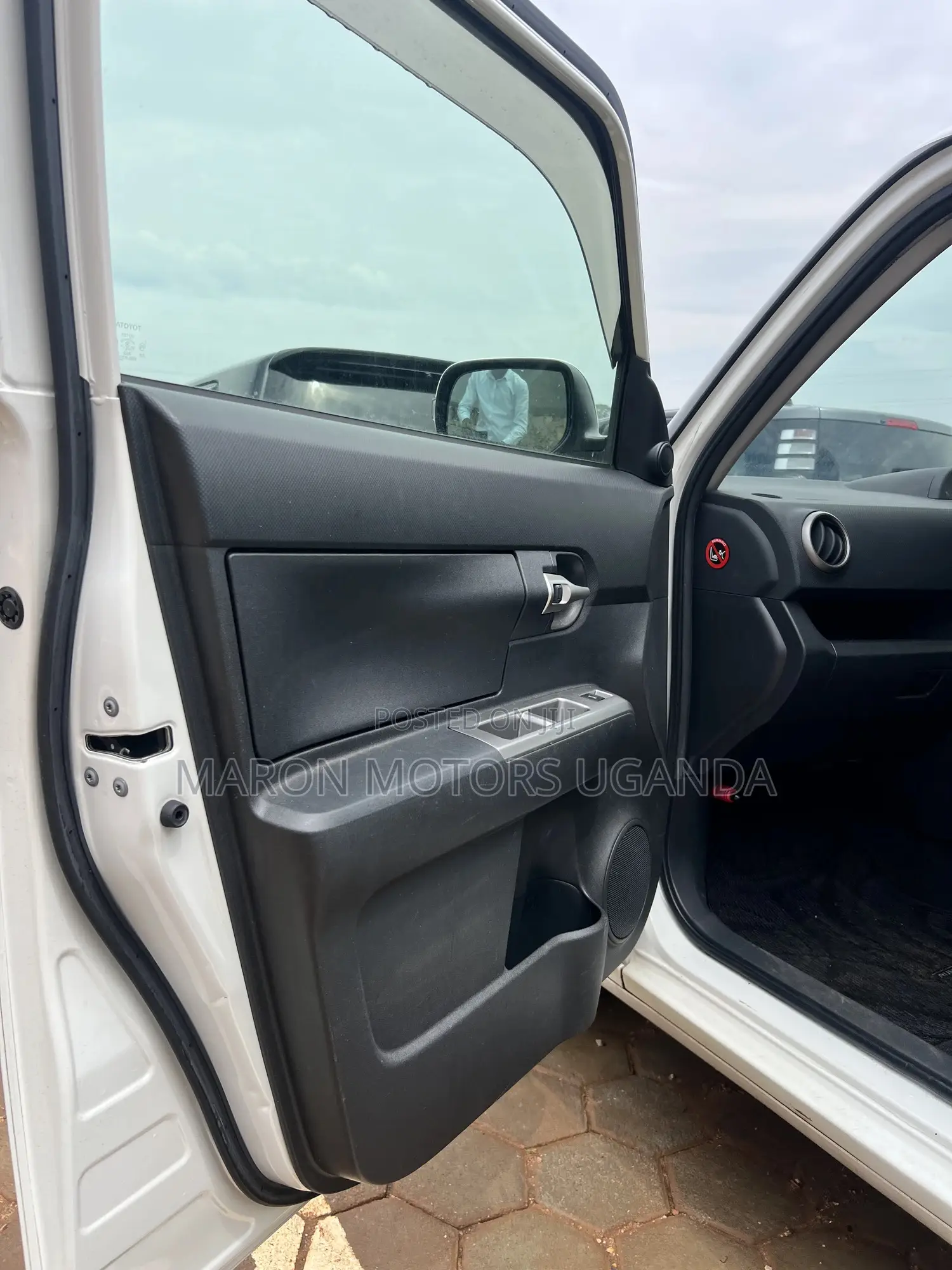 Toyota Corolla Rumion 2010 White