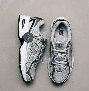 New Balance 740 White/Grey/Silver Unisex Trainer Sneakers