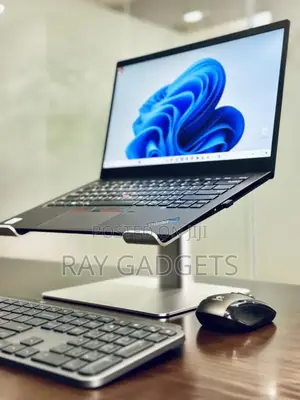 New Laptop Lenovo ThinkPad T14 8GB Intel Core I7 SSD 256GB