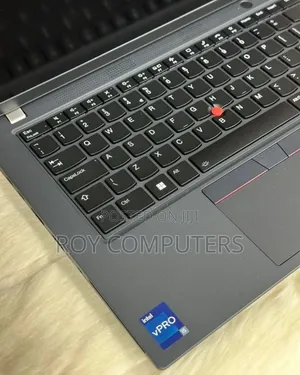 New Laptop Lenovo ThinkPad T14 8GB Intel Core I7 SSD 256GB
