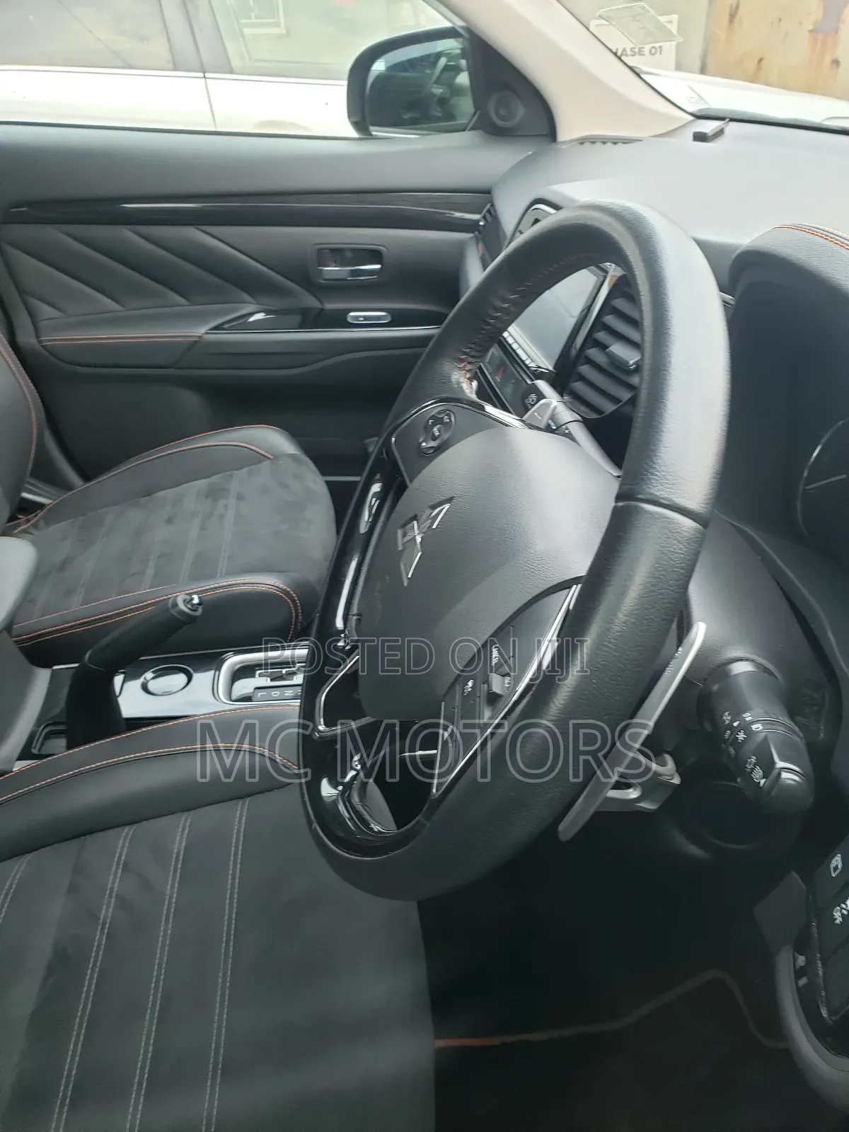 Mitsubishi Outlander 2.0 PHEV AWD 2016 Gray