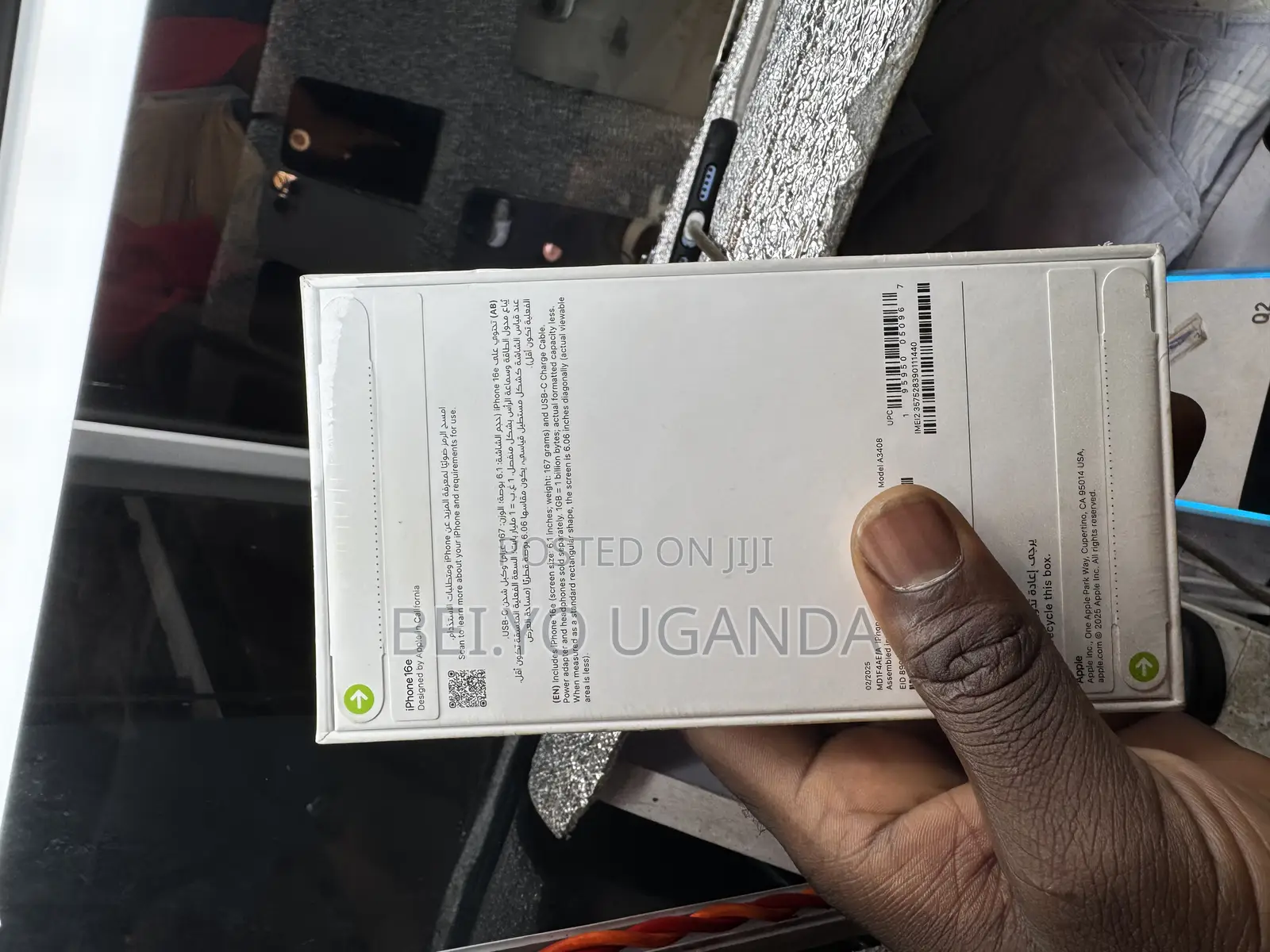 New Apple iPhone 16e 128 GB Black