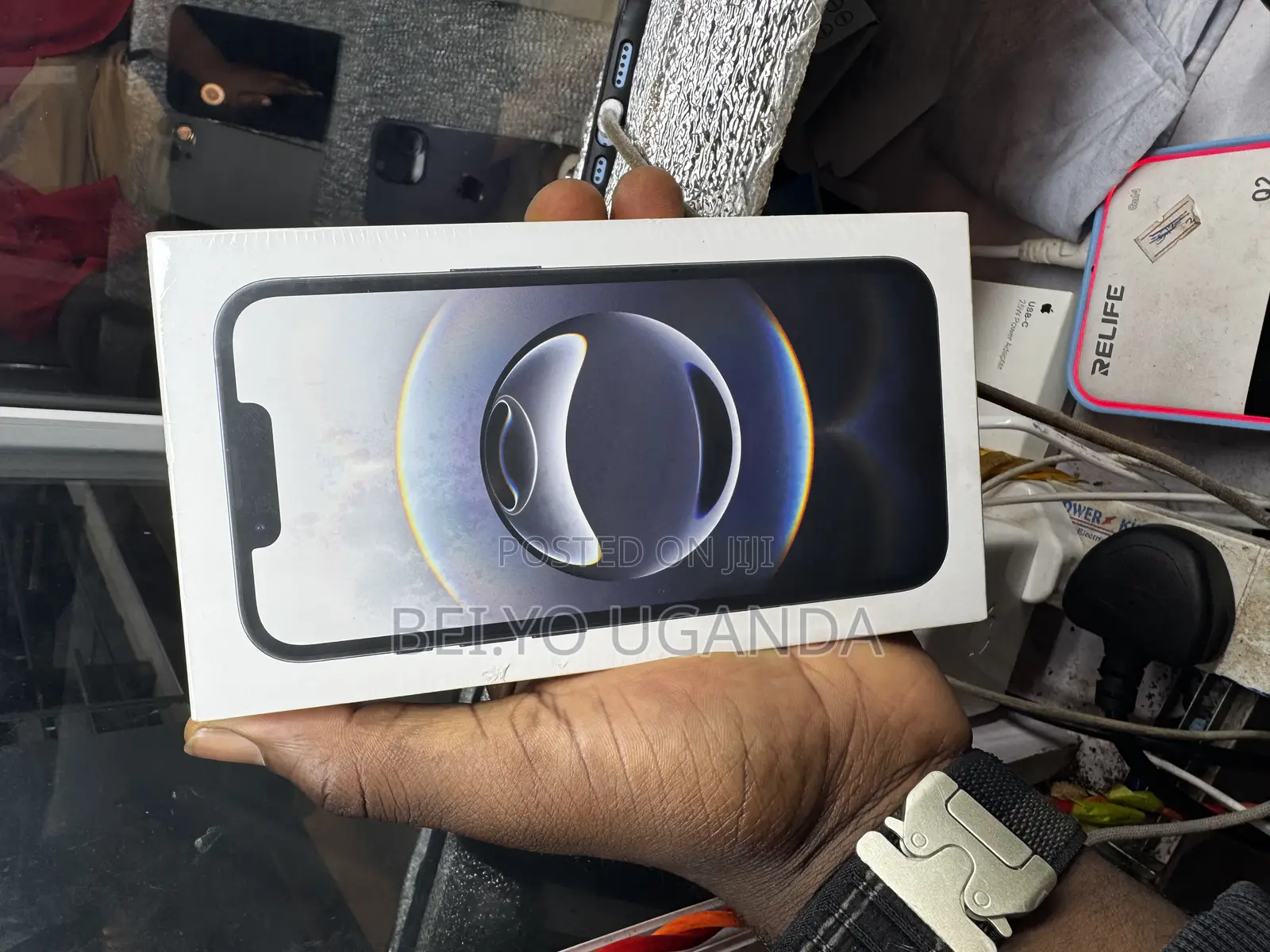 New Apple iPhone 16e 128 GB Black