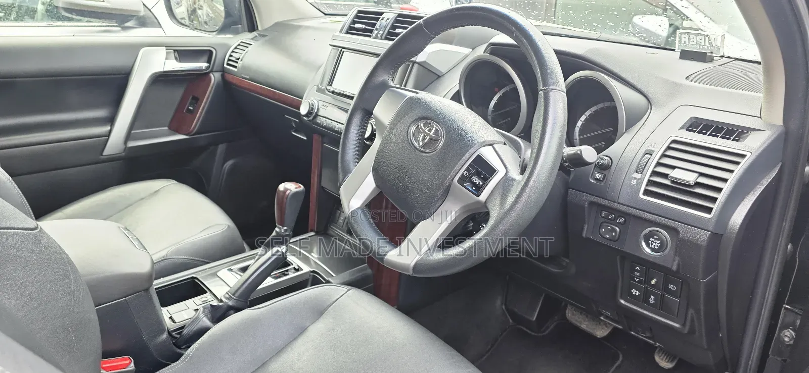 Toyota Land Cruiser Prado 2016 Black