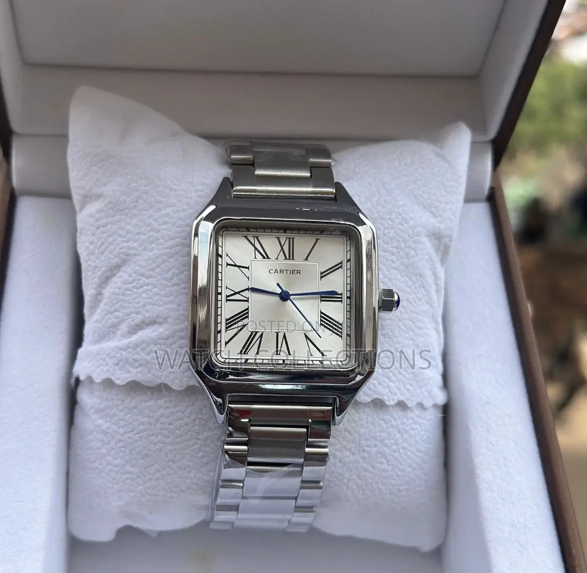 Minimalist Cartier Metallic Watches