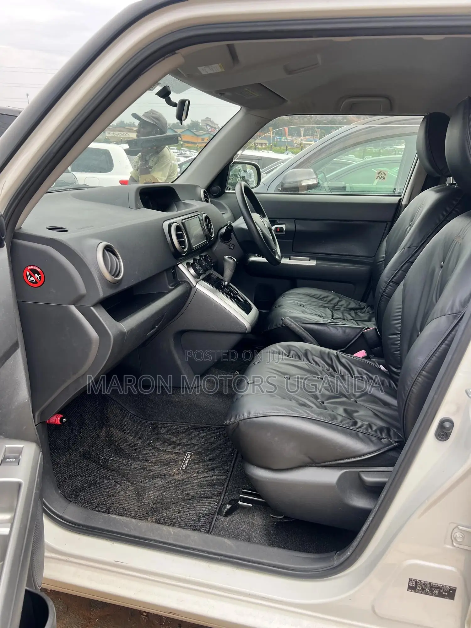 Toyota Corolla Rumion 2010 White