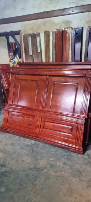 Modern Kingsize Bed