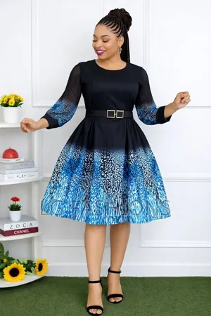 Round Descent Party Dresses