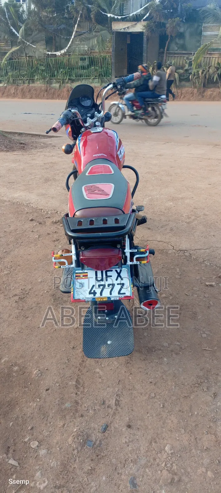 Bajaj Boxer 125 2024 Red