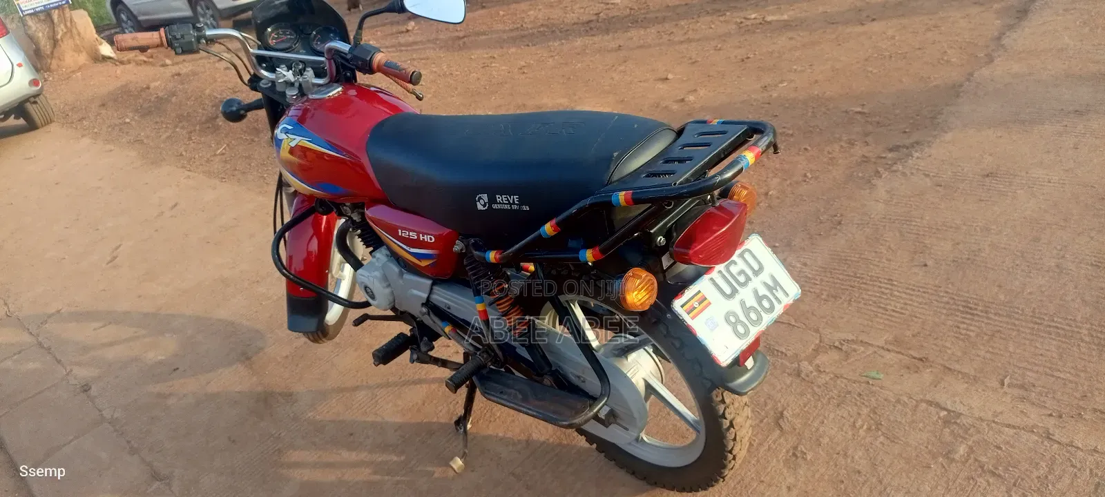 Bajaj Boxer 125 2025 Red