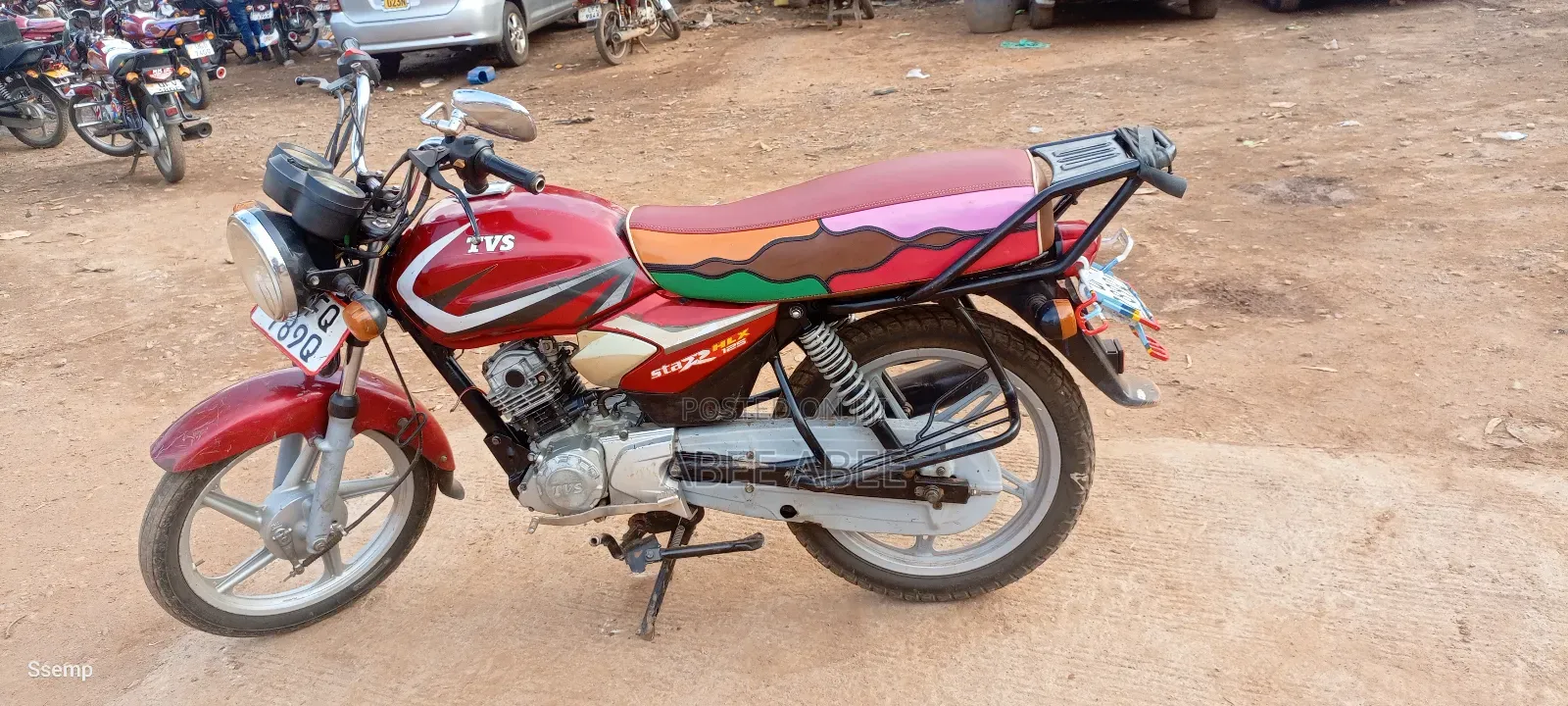 TVS HLX 125 2024 Red