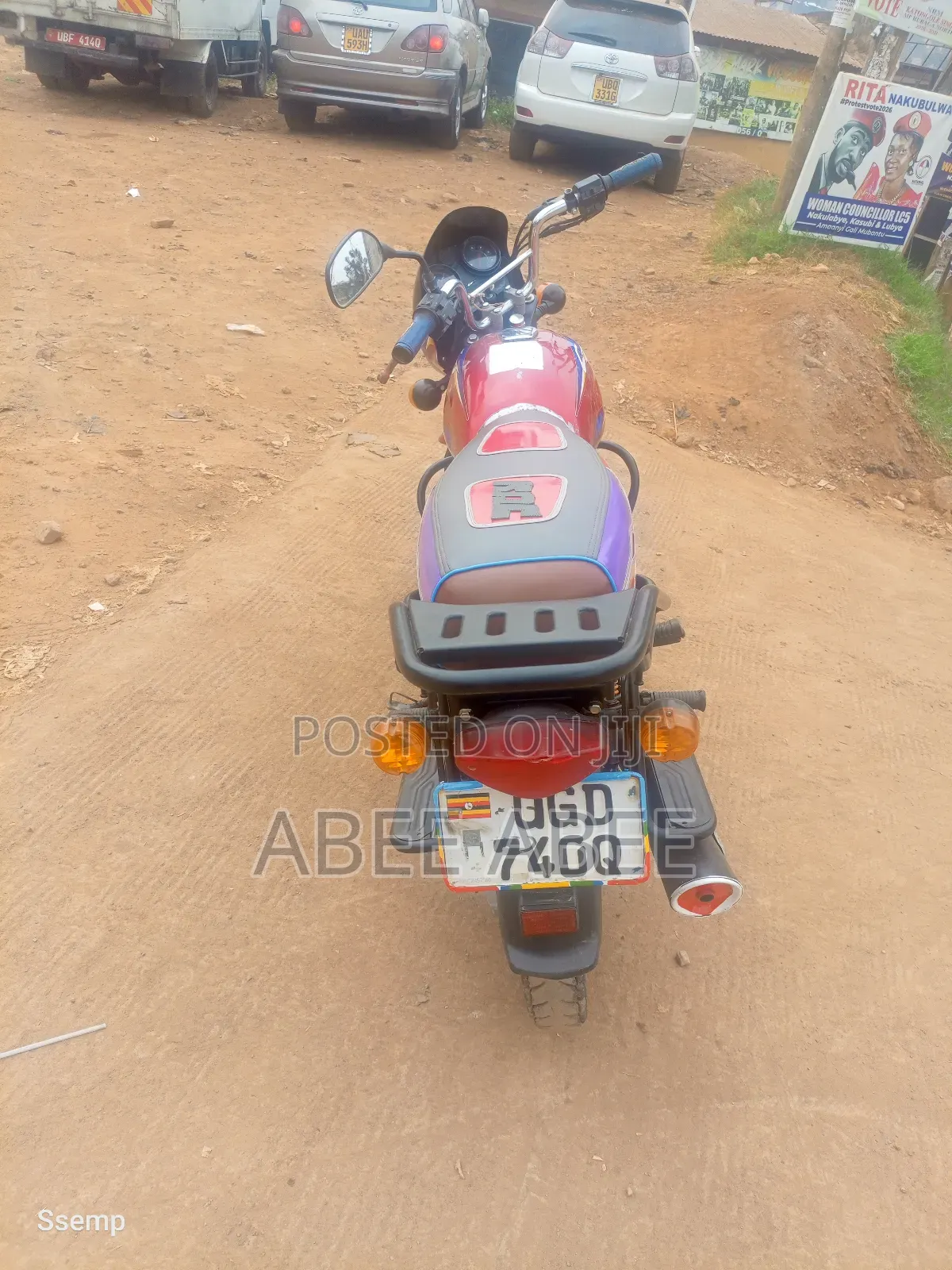 Bajaj Boxer 125 2024 Red