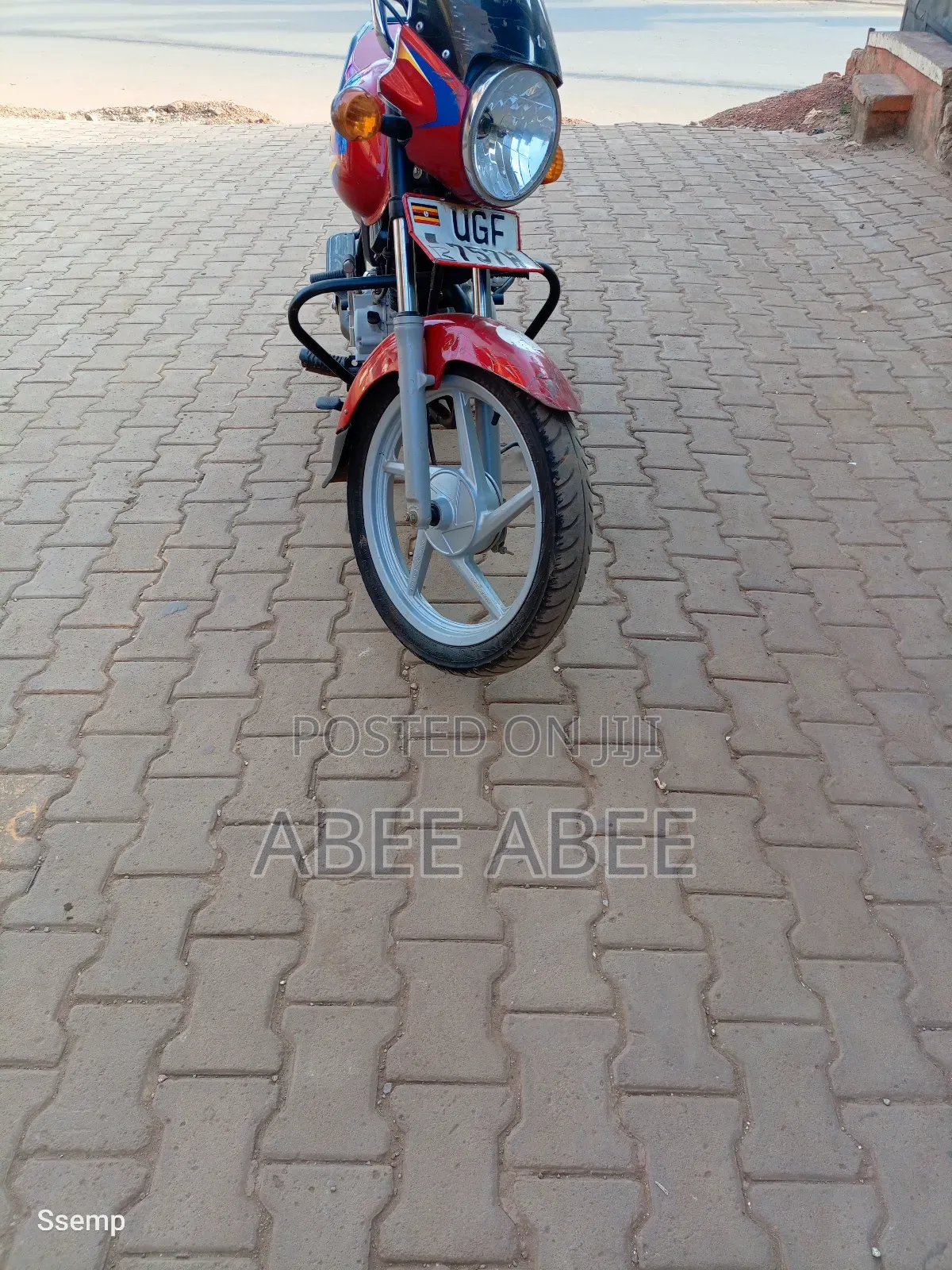 Bajaj Boxer 125 2024 Red