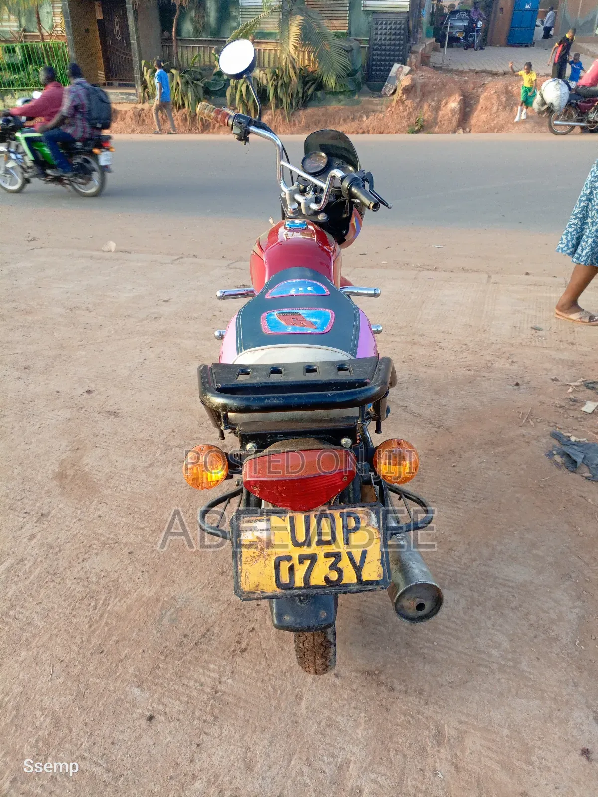 Bajaj Boxer 100 2020 Red