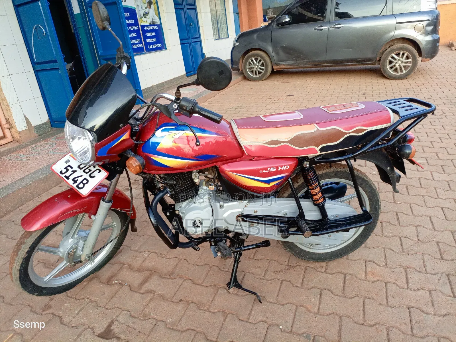 Bajaj Boxer 125 2024 Red