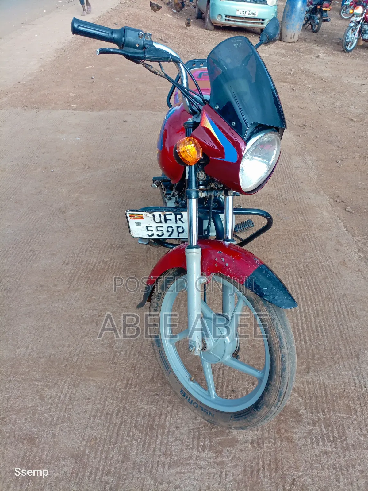 Bajaj Boxer 125 2024 Red